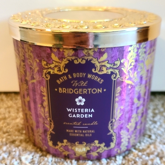 Bath & Body Works Bridgerton Collaboration WISTERIA GARDEN 3 Wick Candle - Picture 1 of 5